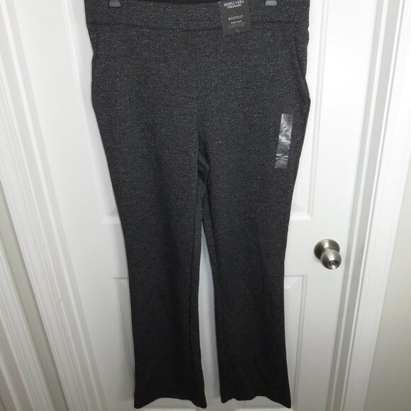 *NWT*Simply Vera Wang Size LG-LONG Pull On Ponte Pants Bootcut Chevron Gray - Picture 1 of 5